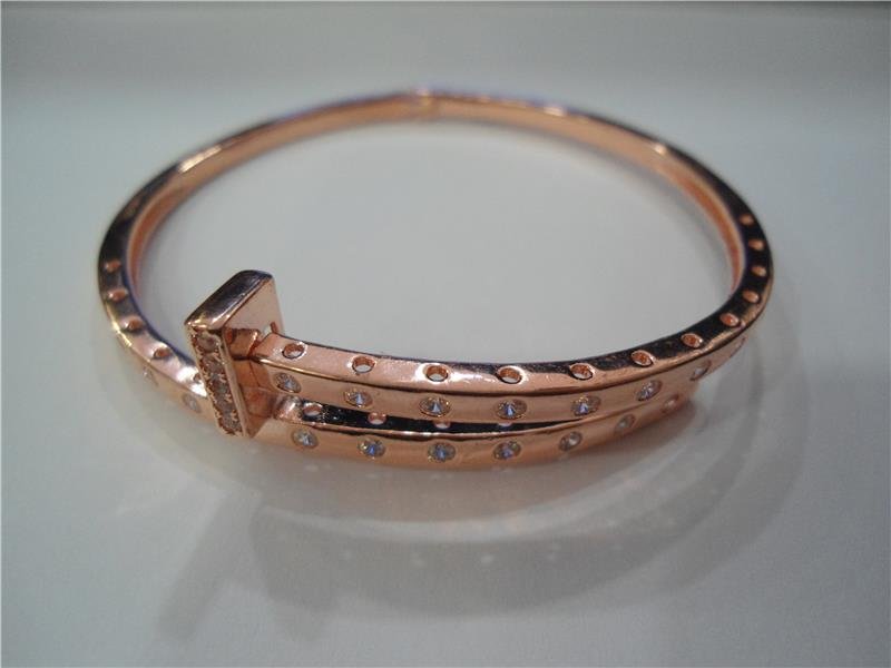BRACELETE BRUTO